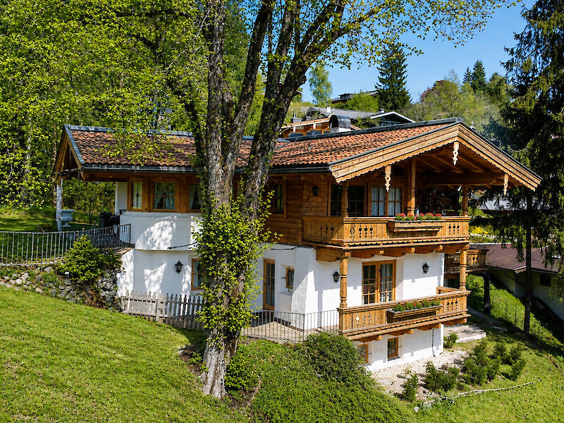 FREIZEITWOHNSITZ - Landhaus in Golfplatznähe