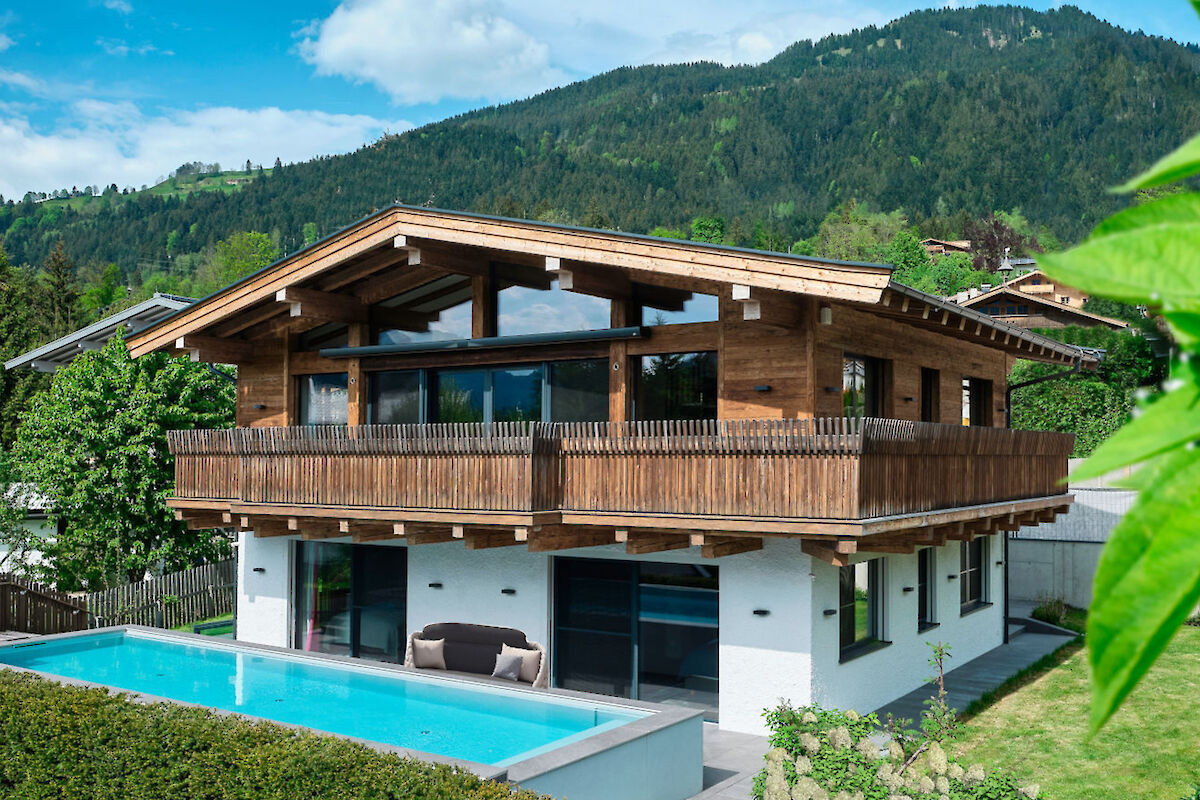Chalet mit Pool am Sonnberg in Kitzbühel