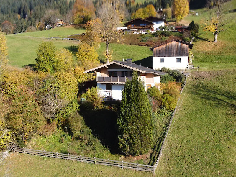 Landhaus in absolut sonniger und ruhiger Lage im Freiland