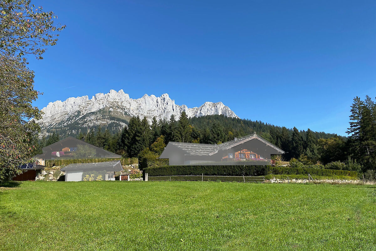 Baugrund mit freiem Blick auf das Kitzbüheler Horn und den Wilden Kaiser