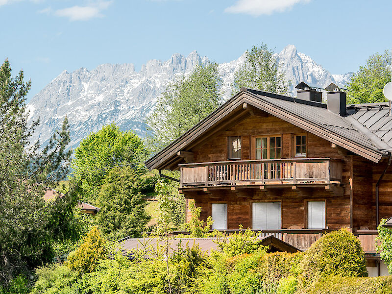 Mehrfamilienhaus in absolut sonniger Lage