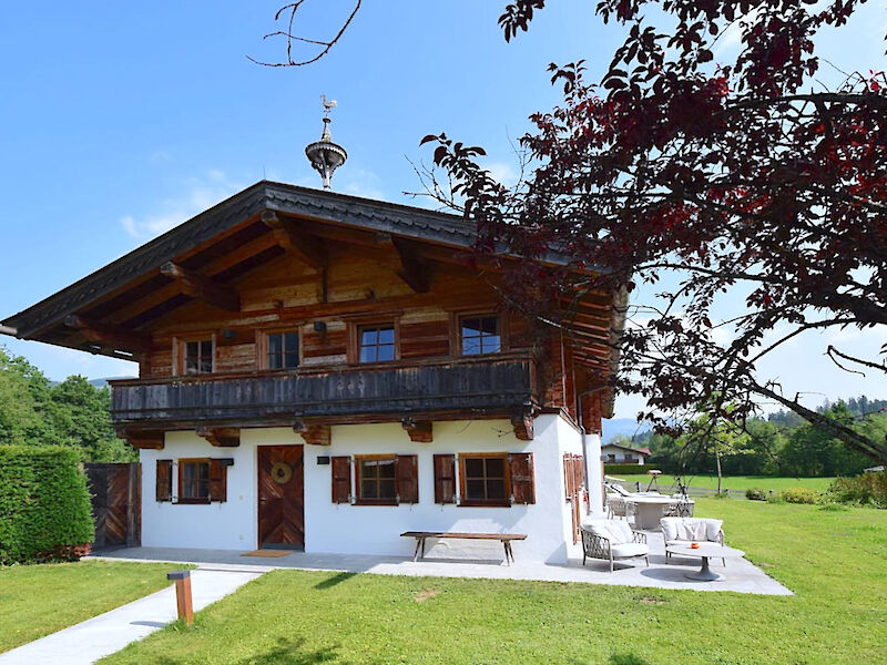 Country house with Kaiserblick in a wonderful quiet and sunny location