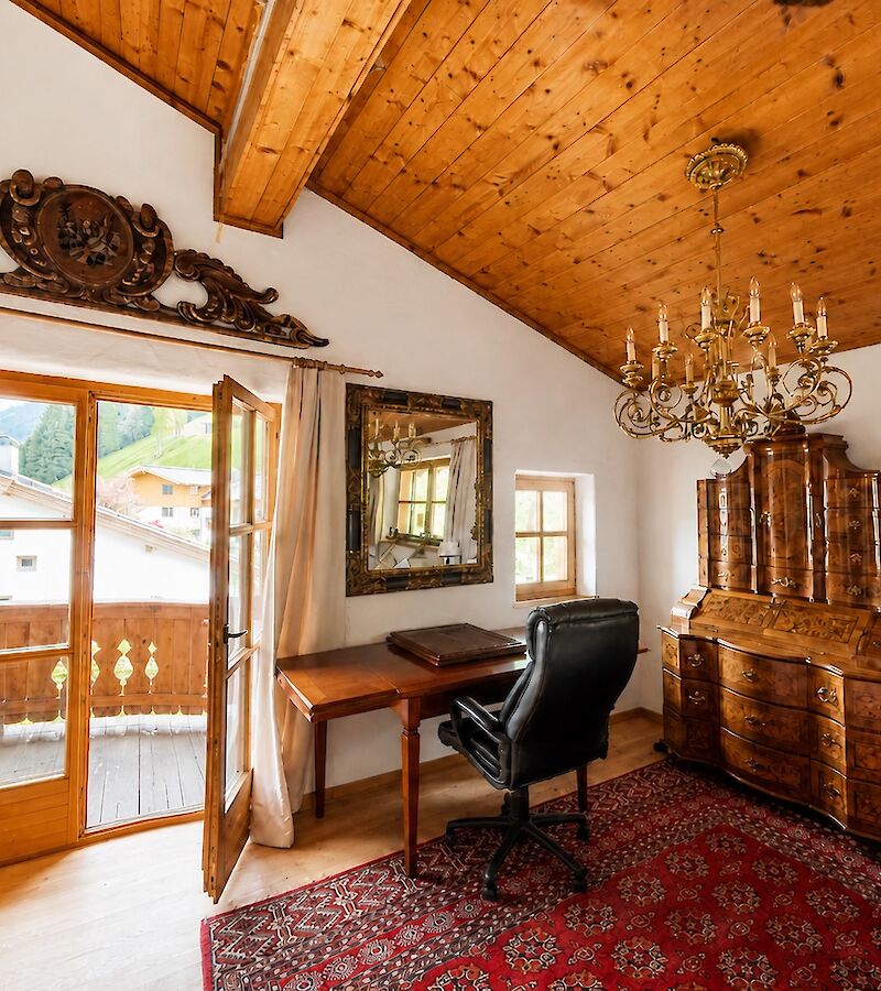 FREIZEITWOHNSITZ  Dachgeschosswohnung in Golfplatznähe